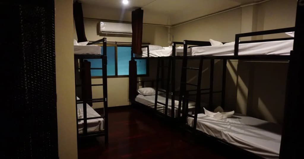 Bed District - photo 4