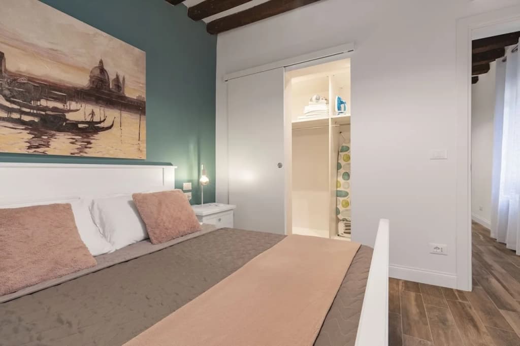 Dorsoduro Suite 1241 by Wonderful Italy - photo 5