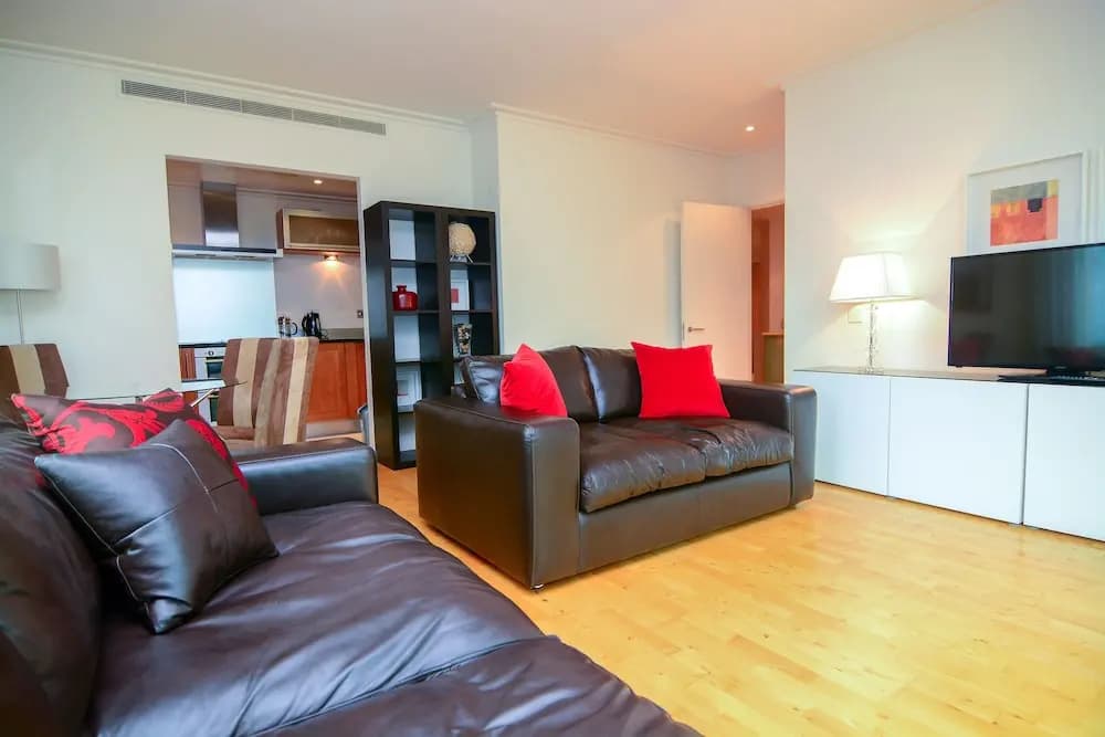 Discovery Dock Apartments East by Primestay London - photo 18