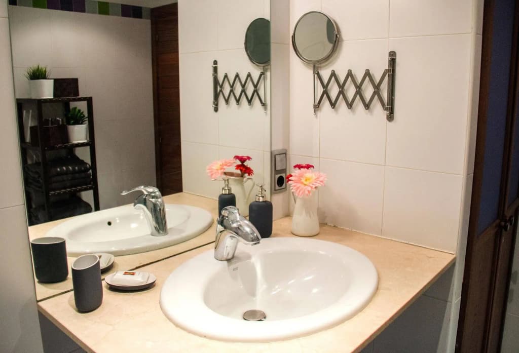 Lollipop Flats City Centre Supreme Suite - photo 5