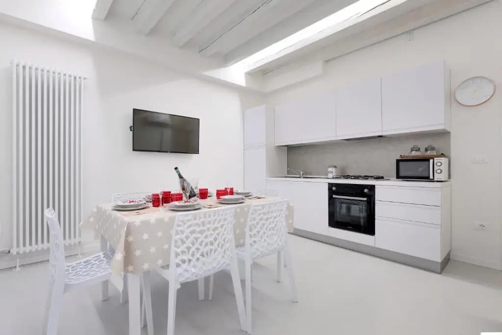 Bacchus Venice Residence - photo 4