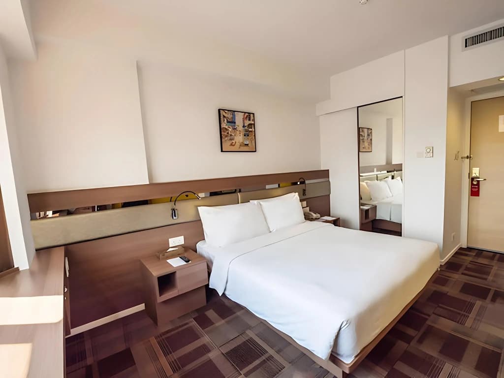 Travelodge Kowloon - photo 4