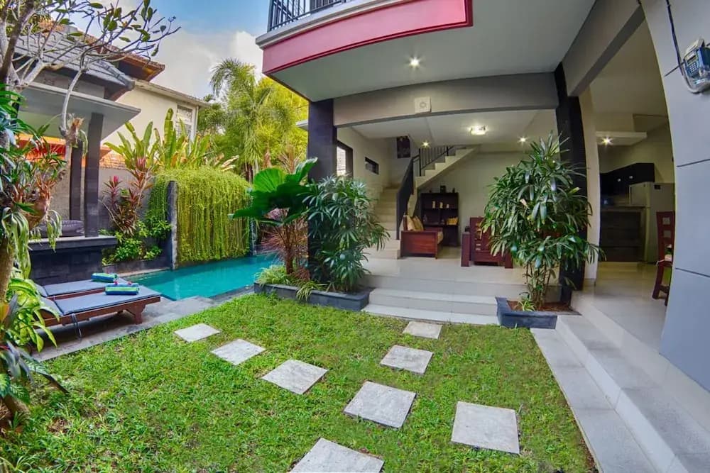 Villa Agung Rakas - photo 1