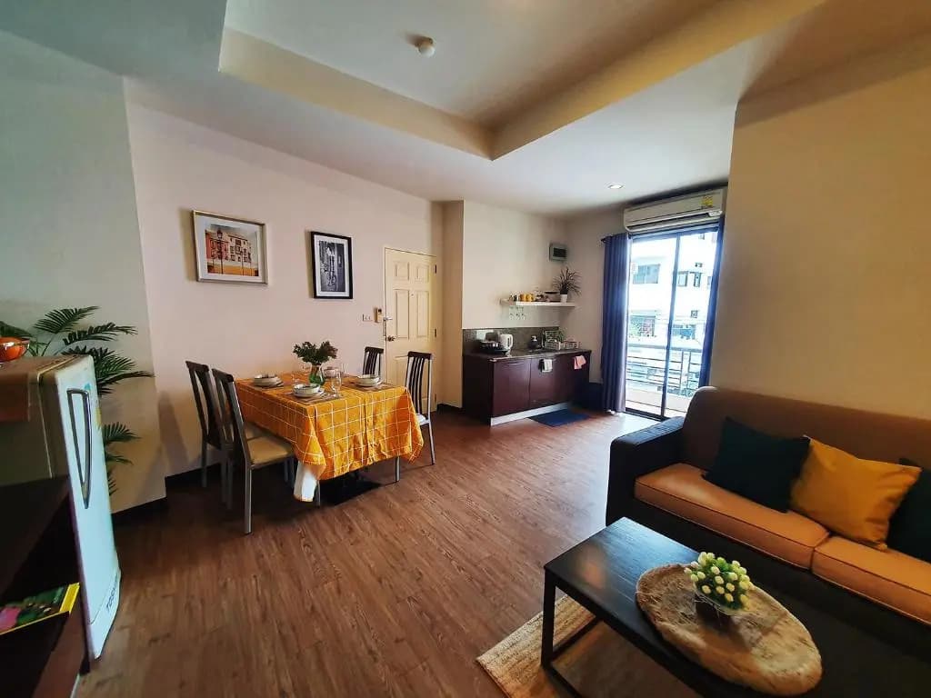 Orienta Suite Ratchada - photo 10