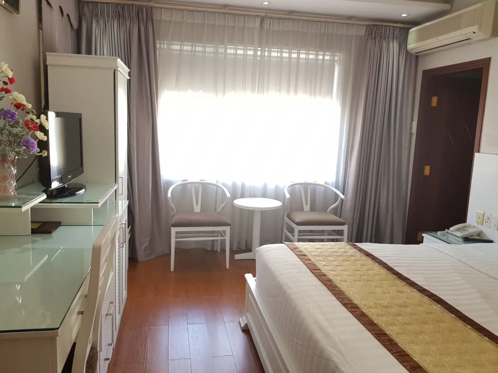 Van Ha Hotel - photo 6