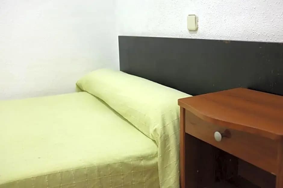 Hostal Lausanne - photo 2