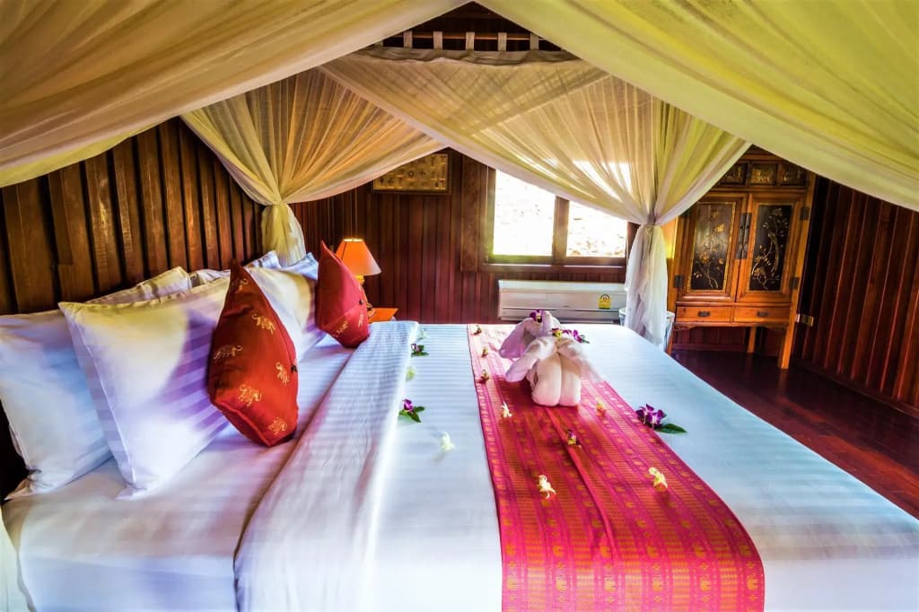 Erawan Villa Hotel - photo 4