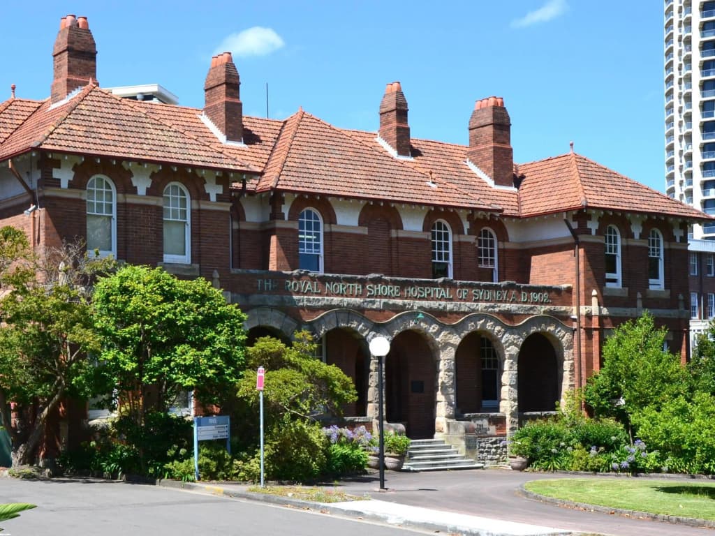 Carnarvon Lodge - main photo