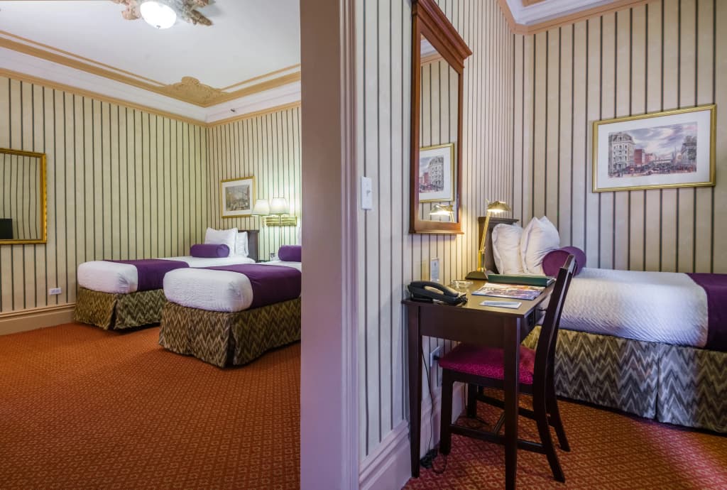 Wolcott Hotel - photo 6