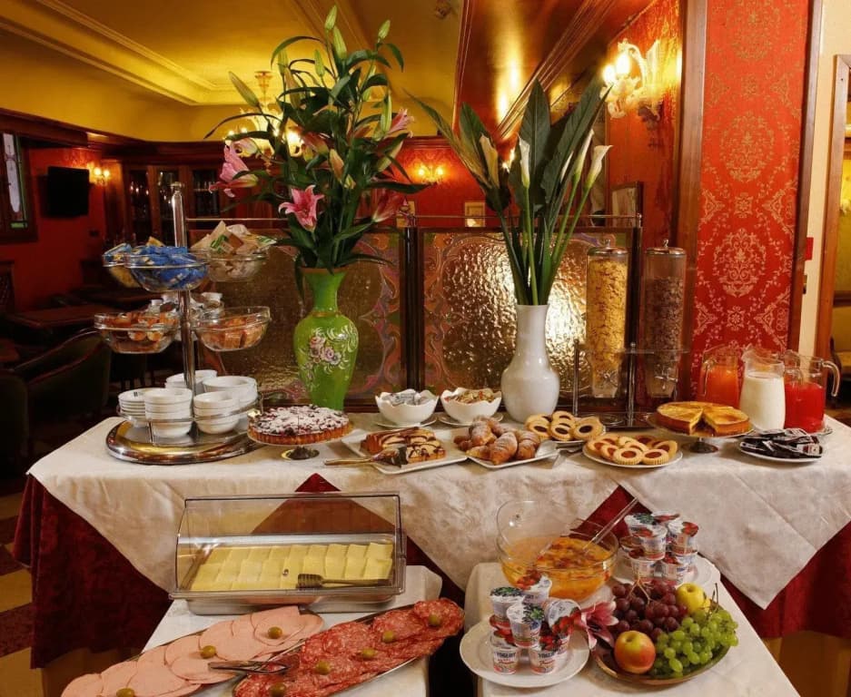 Hotel Castello - photo 13