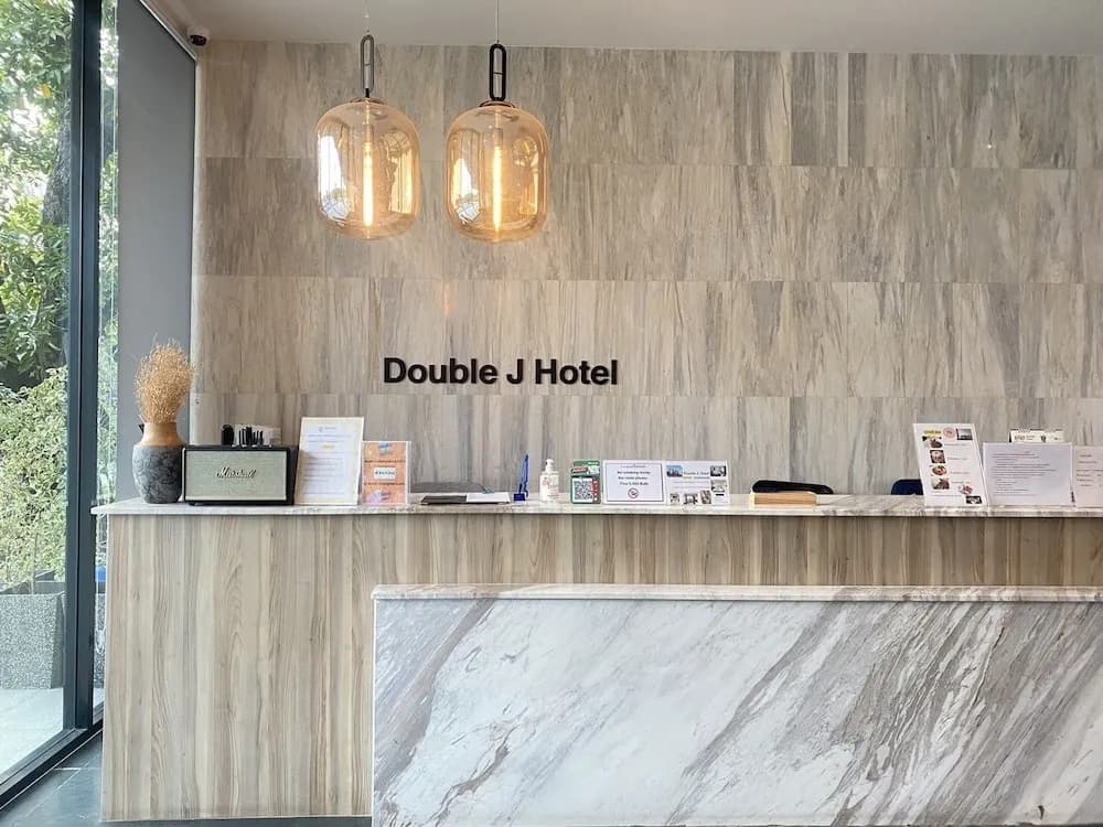 Double J Hotel - photo 17