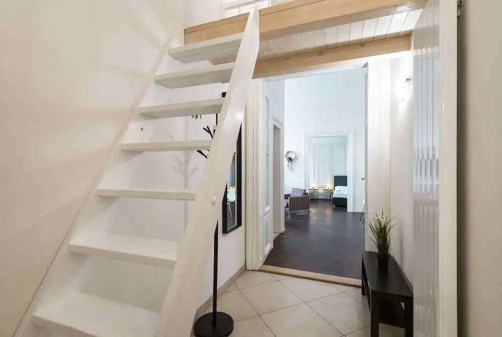 Hybernska Apartments - photo 14