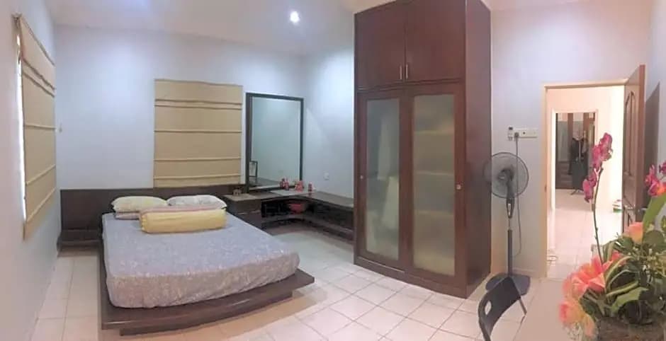 Sajitha Huest House - photo 6
