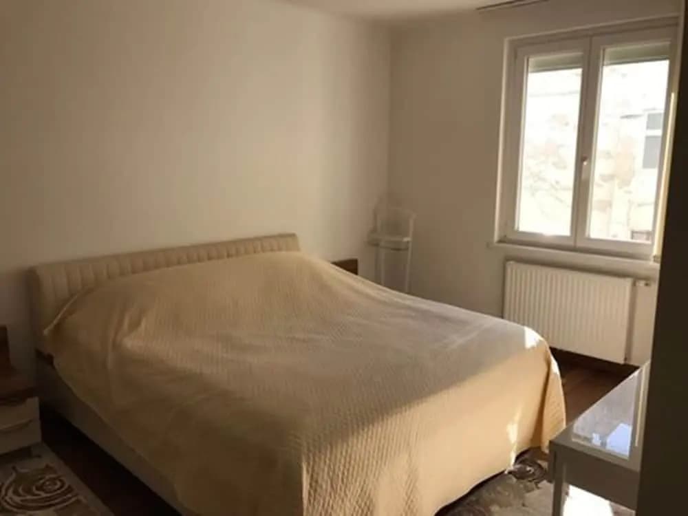 Apartment 1010 - photo 1