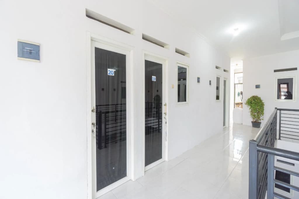 OYO 1941 Aaa Residence Syariah - photo 7