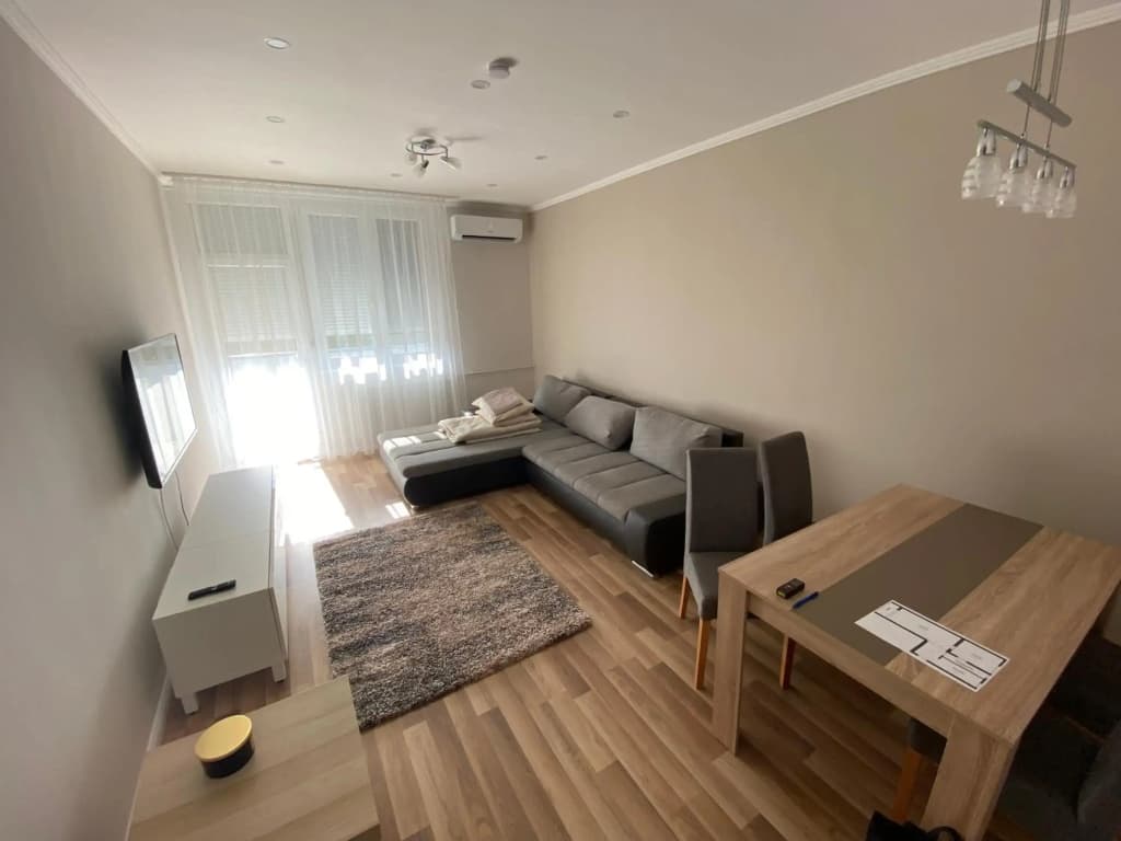 M3 Zugló Apartment - photo 1