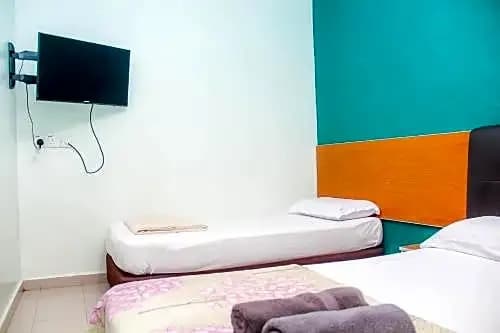 Hotel Surya - photo 5