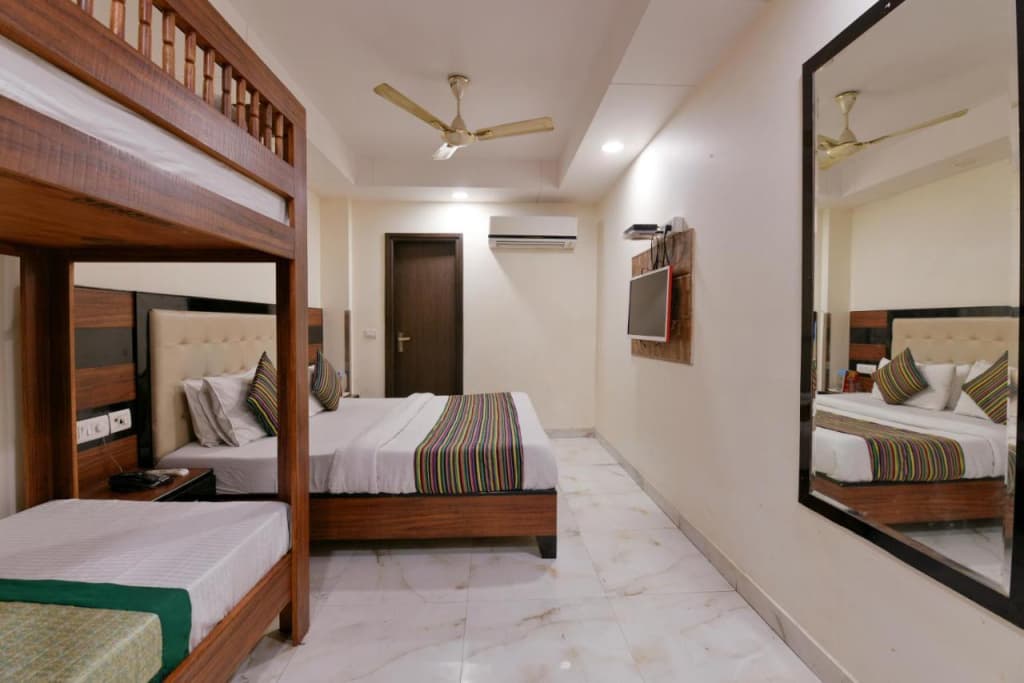 Welcome Palace Paharganj - photo 32