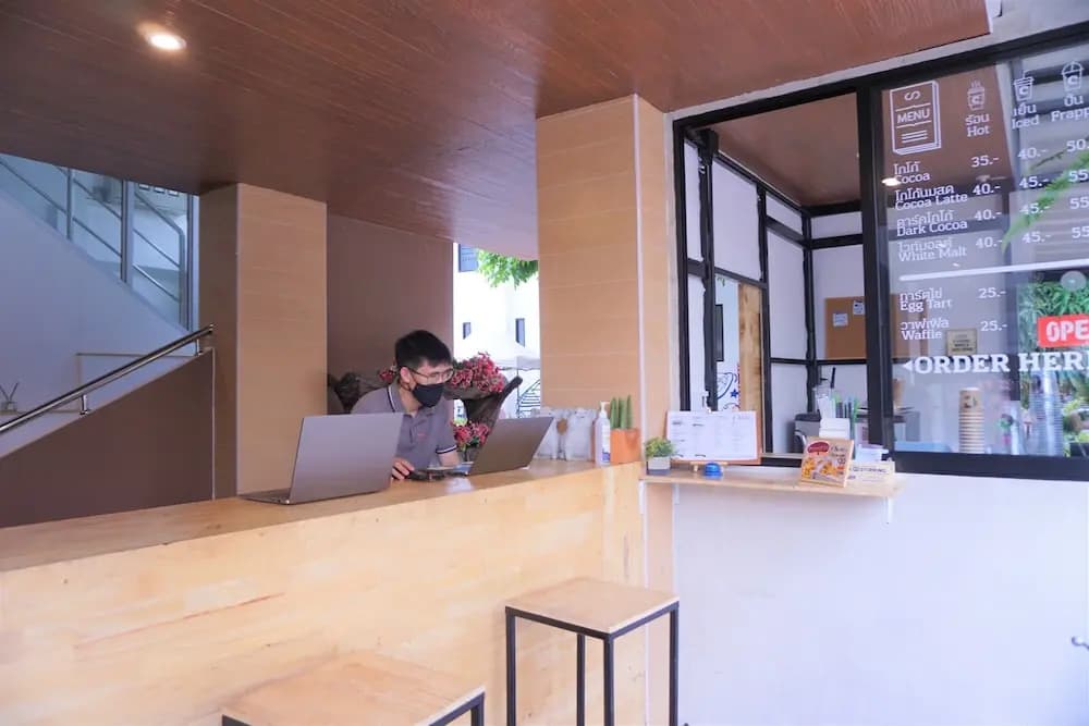 7 House - photo 16