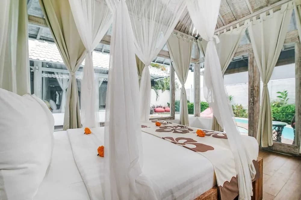 Villa Laksmana - photo 2