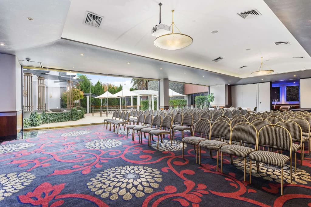 Quality Hotel Taylors Lakes - photo 14