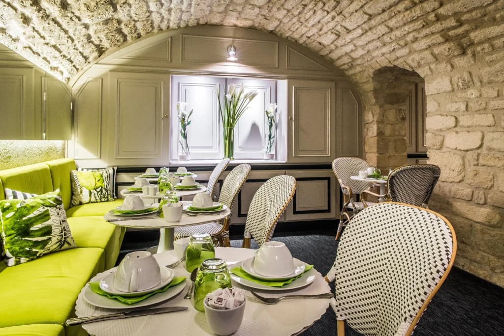 Hôtel Jardin le Bréa - photo 18