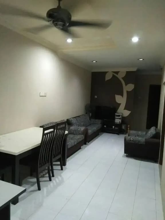 Orchid Dahlia Homestay - photo 5