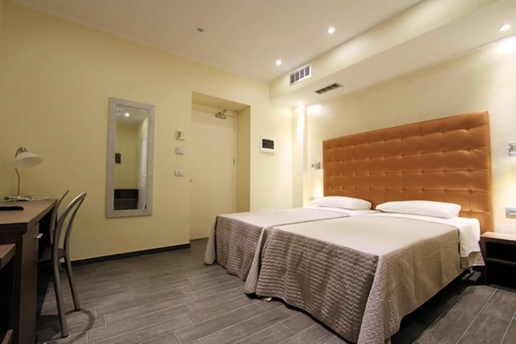 Hotel La Madonnina - photo 4
