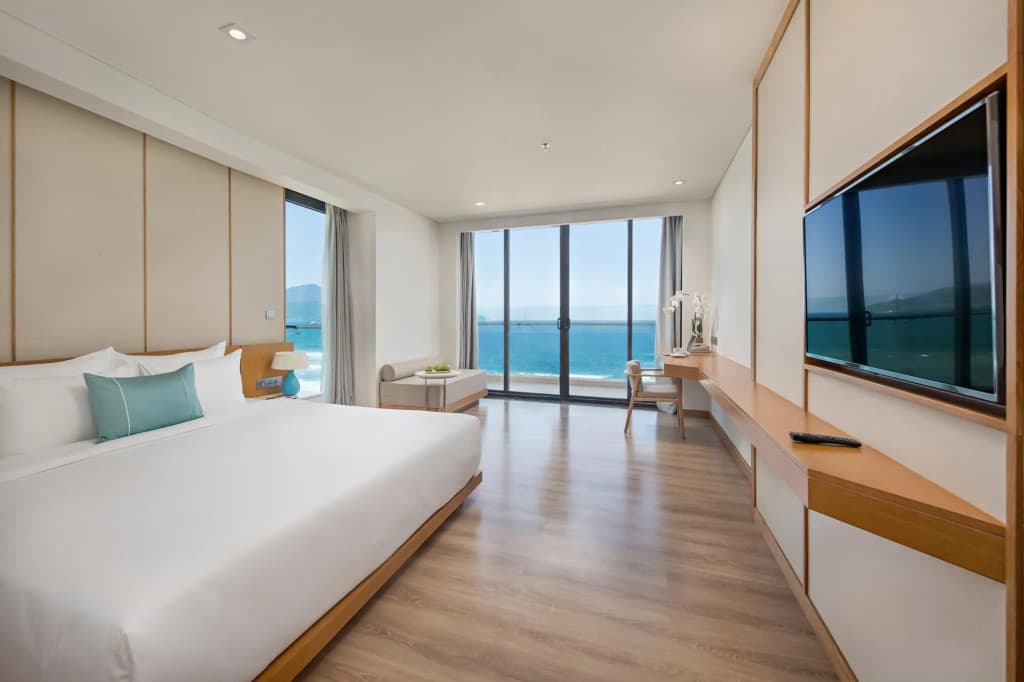 TMS Hotel Da Nang Beach - photo 4