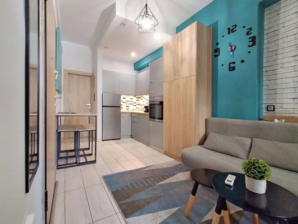 Stylish studio in Thissio near Acropolis - photo 5