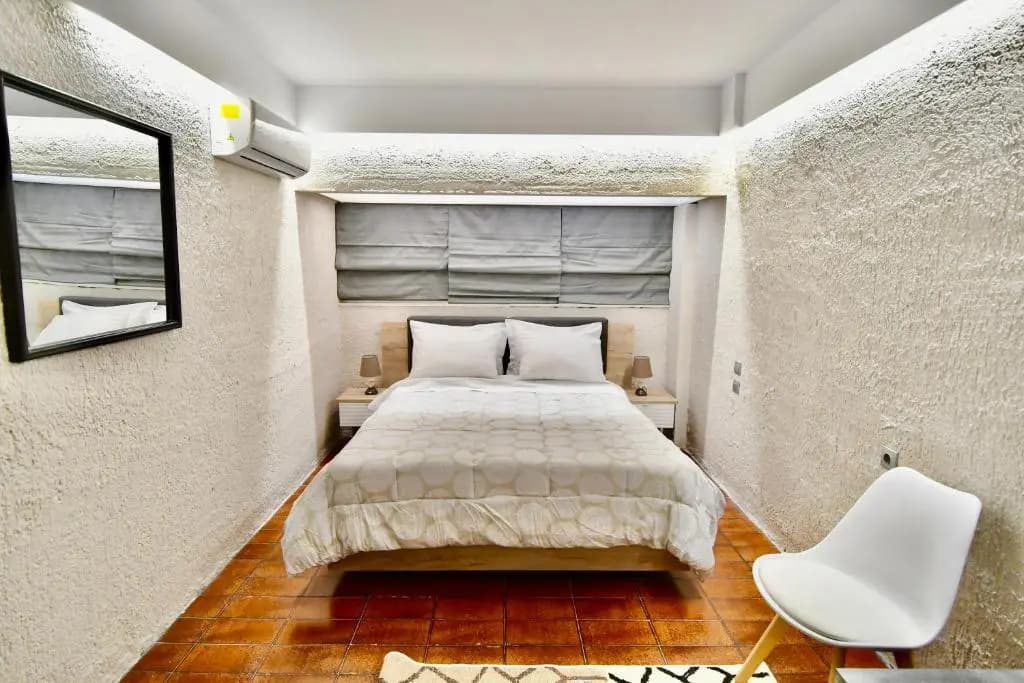 Comfortable, spacious studio @ Kolonaki - photo 4