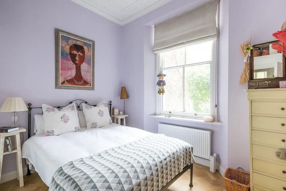 Distinctive Kensington 1-bed flat - photo 4