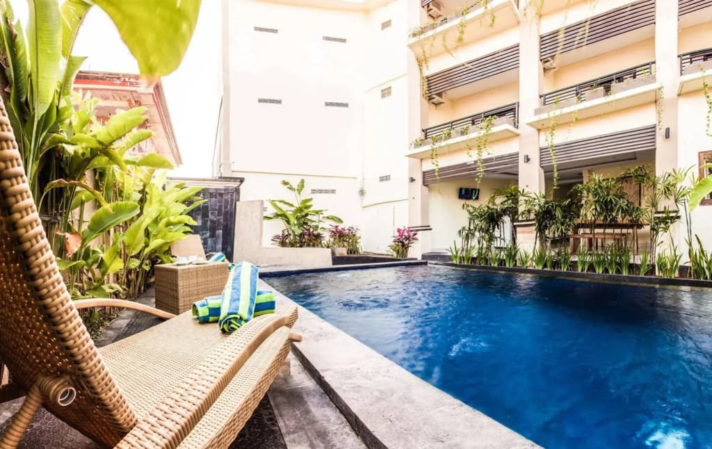 Lucky's Guest House - photo 13