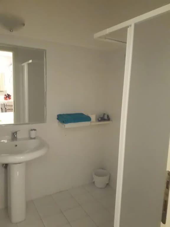 A57 Guesthouse - photo 6