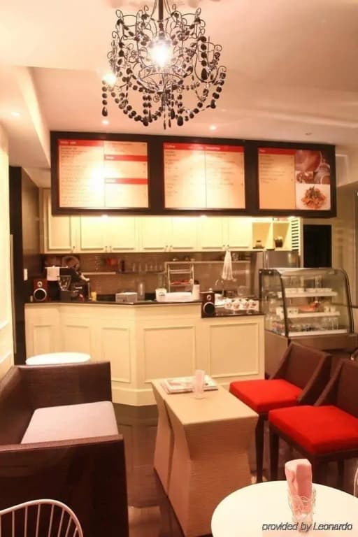 Mirth Sathorn Hotel - photo 19