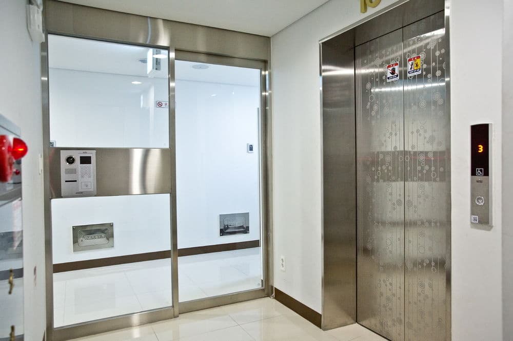 Inn The City Business Hotel - photo 12