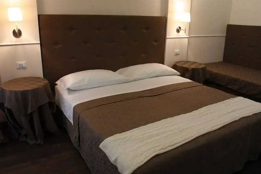 Caesar Place Roma - photo 3
