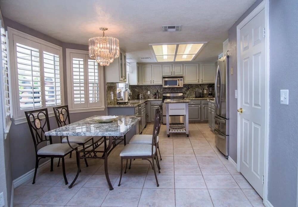 Luxury 6BR 10min to LV Strip Sleeps 20 - photo 21