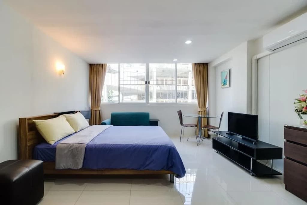 Le Vanvarothai Saladaeng Residence - photo 7