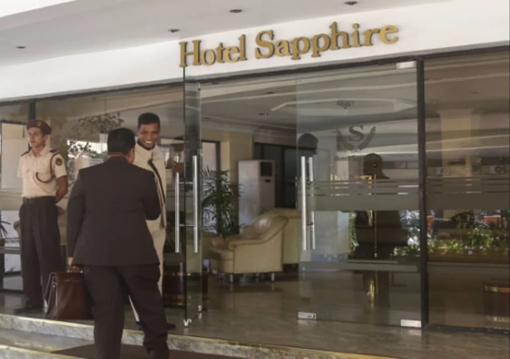 Hotel Sapphire - photo 25