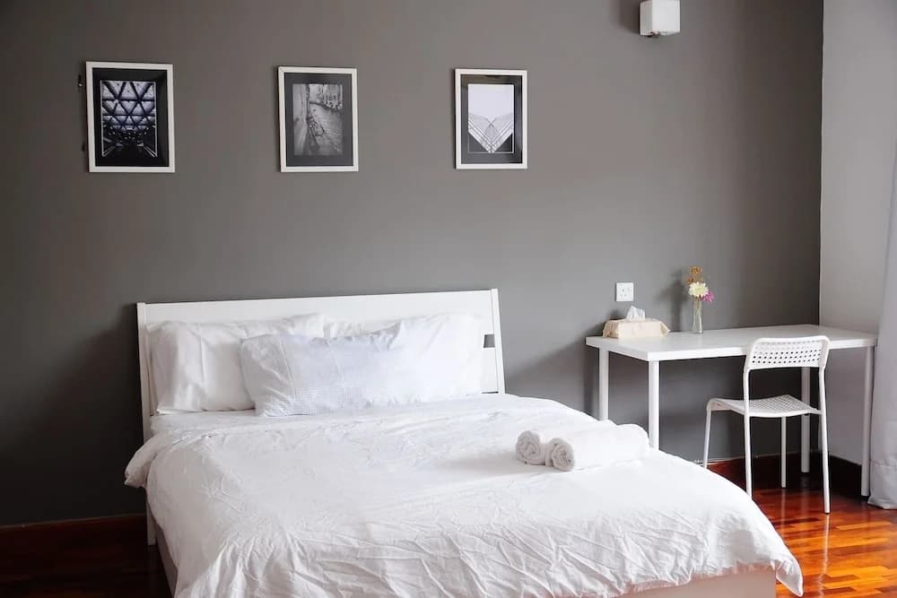 Grayhaus Guest House - photo 5
