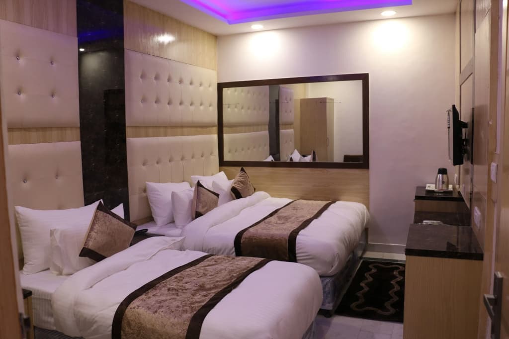 Hotel Karlo Kastle - photo 3