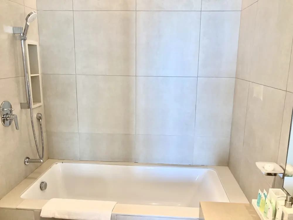 Luxury living at The Address Jumeirah Beach Residence - photo 22
