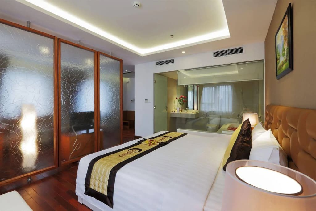 Cosmopolitan Hotel - photo 7