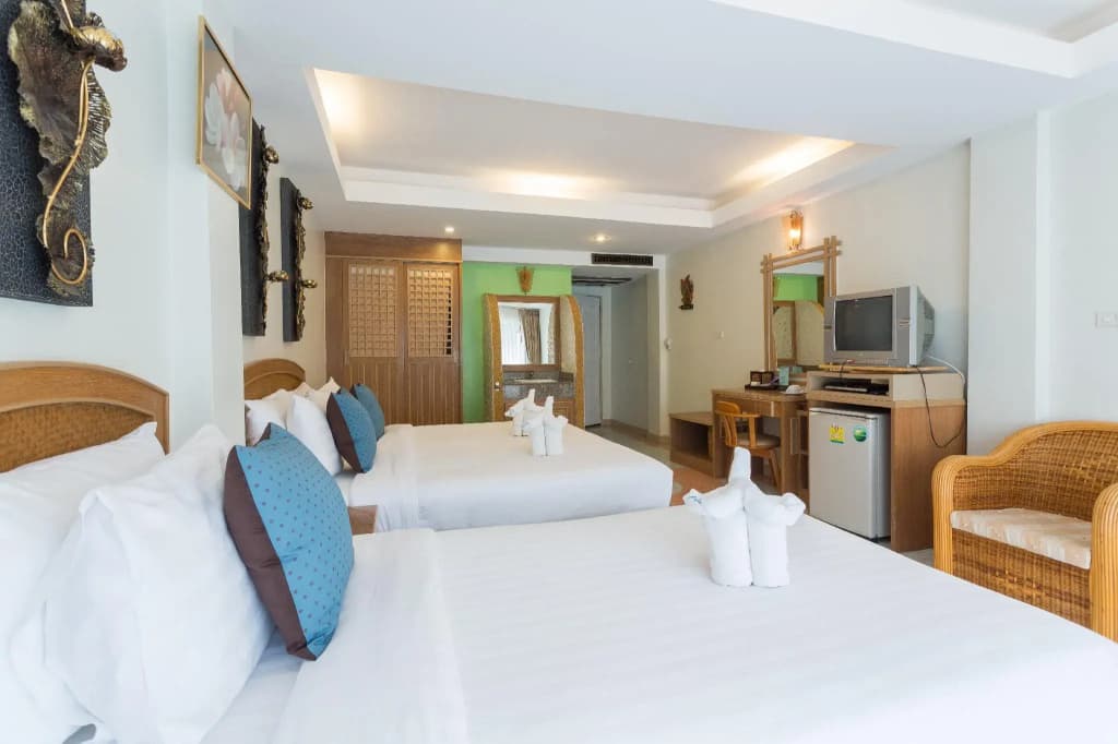 Phranang Place Hotel - photo 28