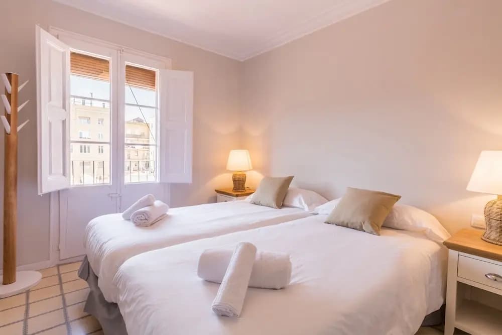 White Suite Barcelona - photo 3