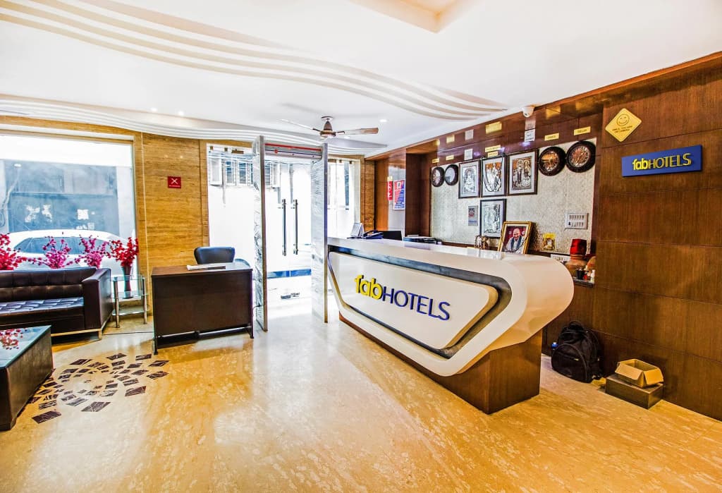 FabHotel Le Continental - photo 11