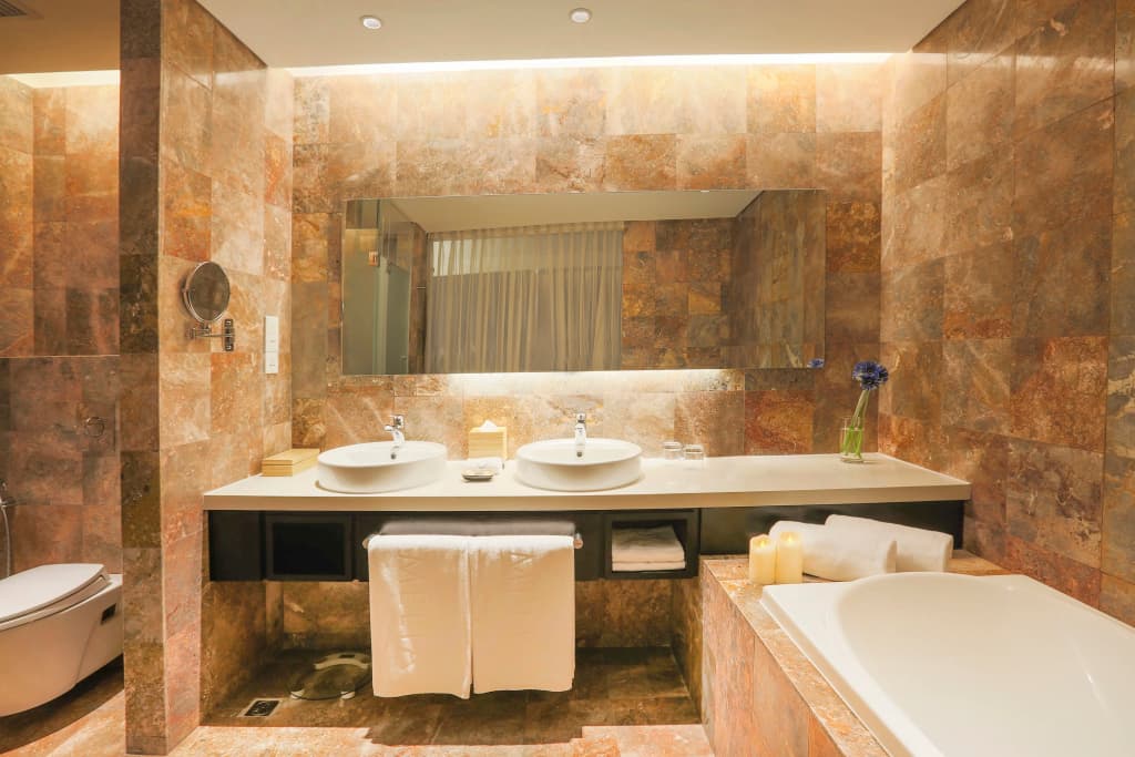 Melia Danang Beach Resort - photo 9