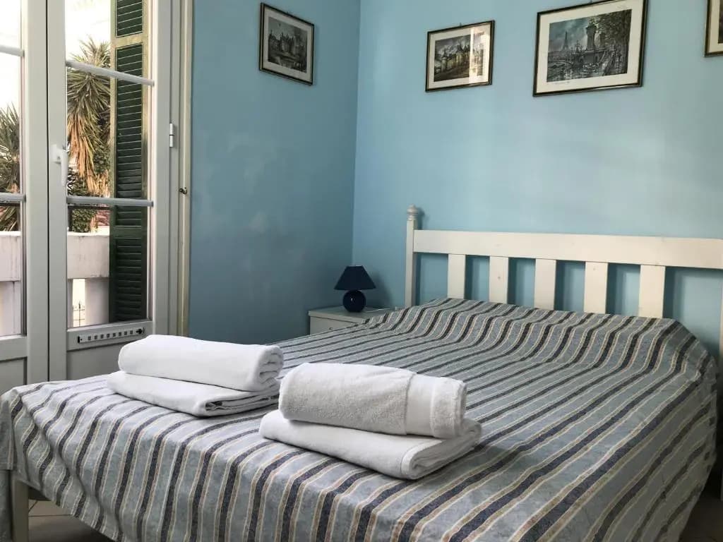 BH - 4 PEOPLE - Flat close to railway station and sea - photo 3