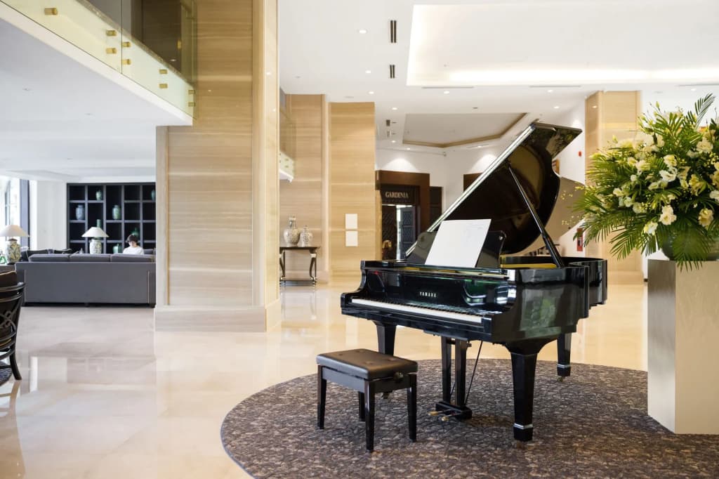 Elegant Suites Westlake - photo 34